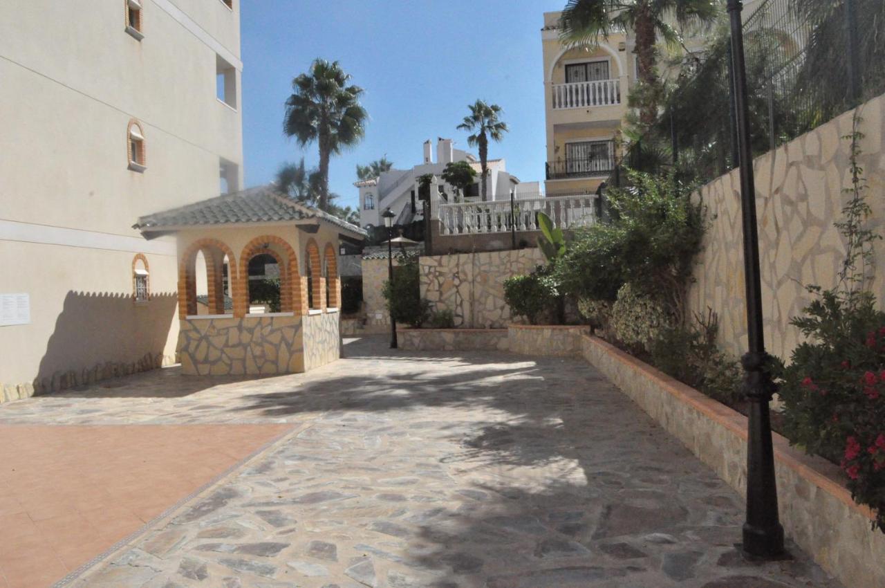 Apartament Jardin De Alba In Villamartin Orihuela Exterior photo